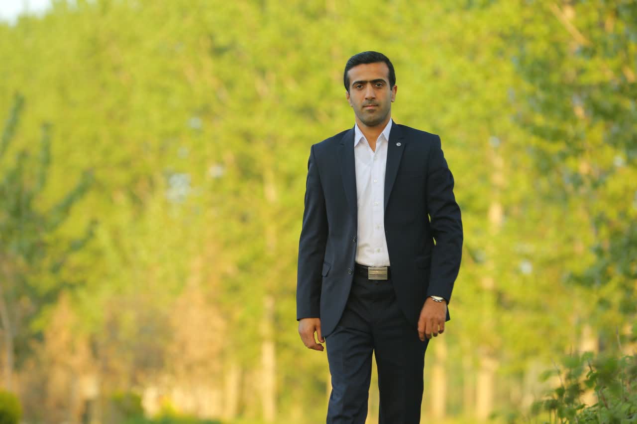 ۲۲ بهمن نقطه اوج یک مسیر طولانی است