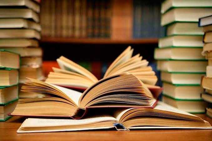 فروش کتاب‌های درسی دانش‌آموزان تنها از طریق سامانه فروش و توزیع مواد آموزشی انجام می‌شود